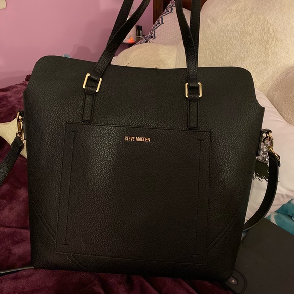 Steve Madden Handbags - Steve Madden Large tote Steve Madden Handbags - Steve Madden Large tote